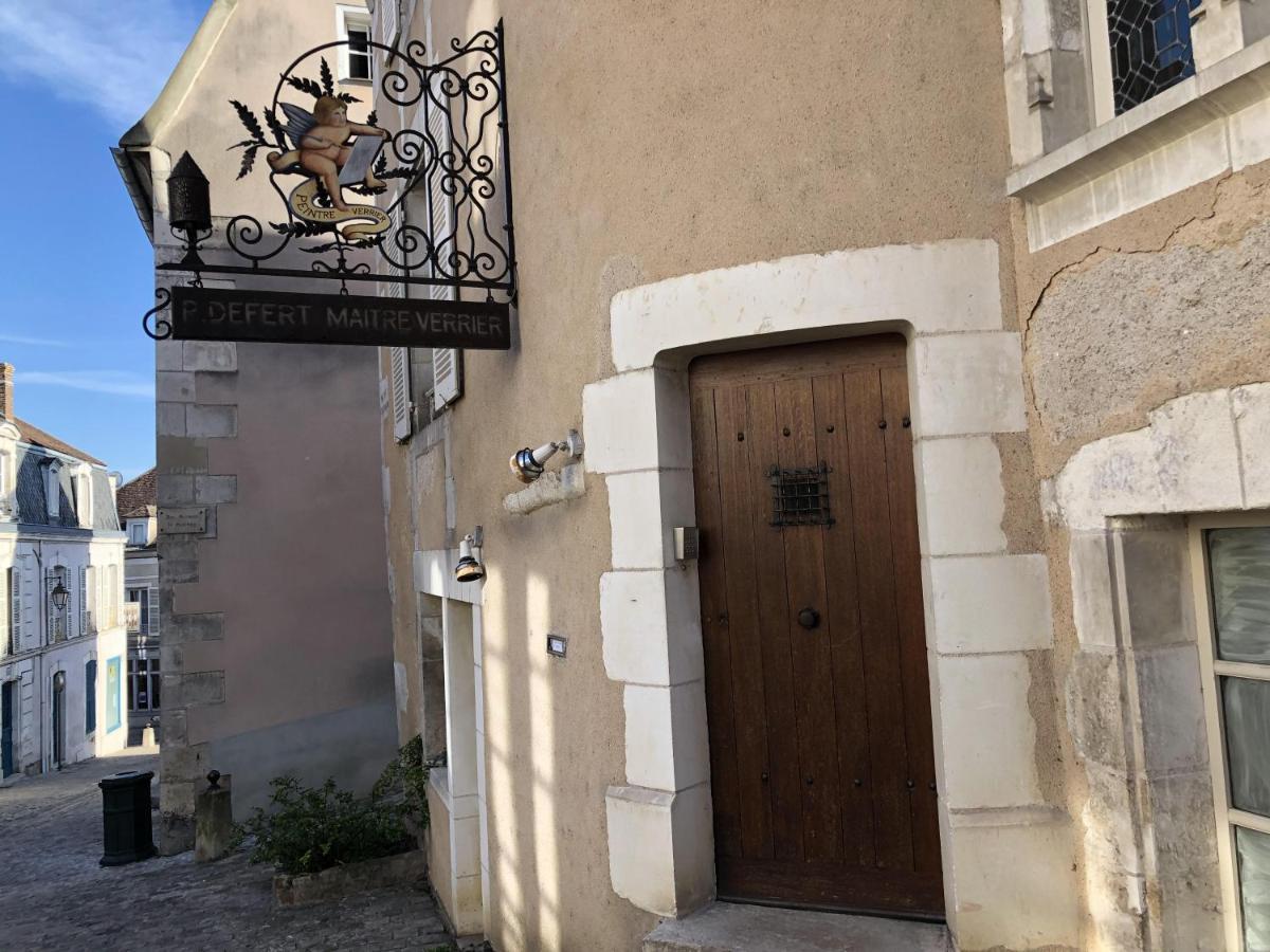Le Pigeonnier Centre Historique Auxerre Apartment ภายนอก รูปภาพ