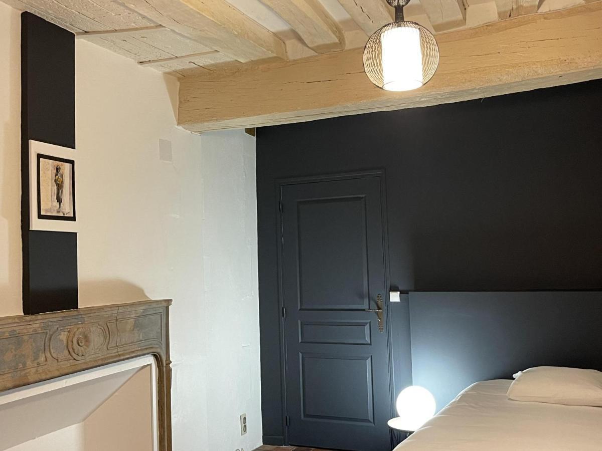 Le Pigeonnier Centre Historique Auxerre Apartment ภายนอก รูปภาพ