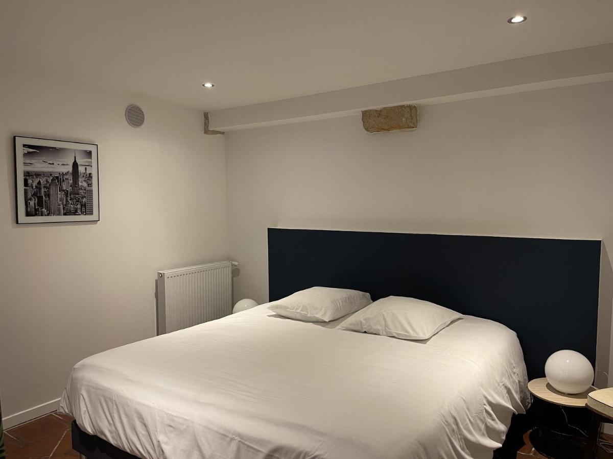 Le Pigeonnier Centre Historique Auxerre Apartment ภายนอก รูปภาพ