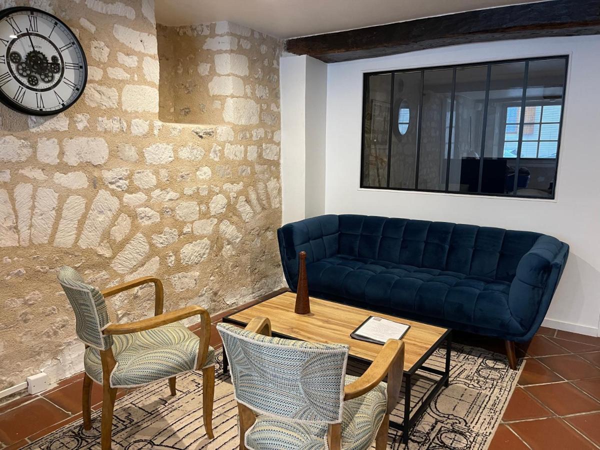 Le Pigeonnier Centre Historique Auxerre Apartment ภายนอก รูปภาพ