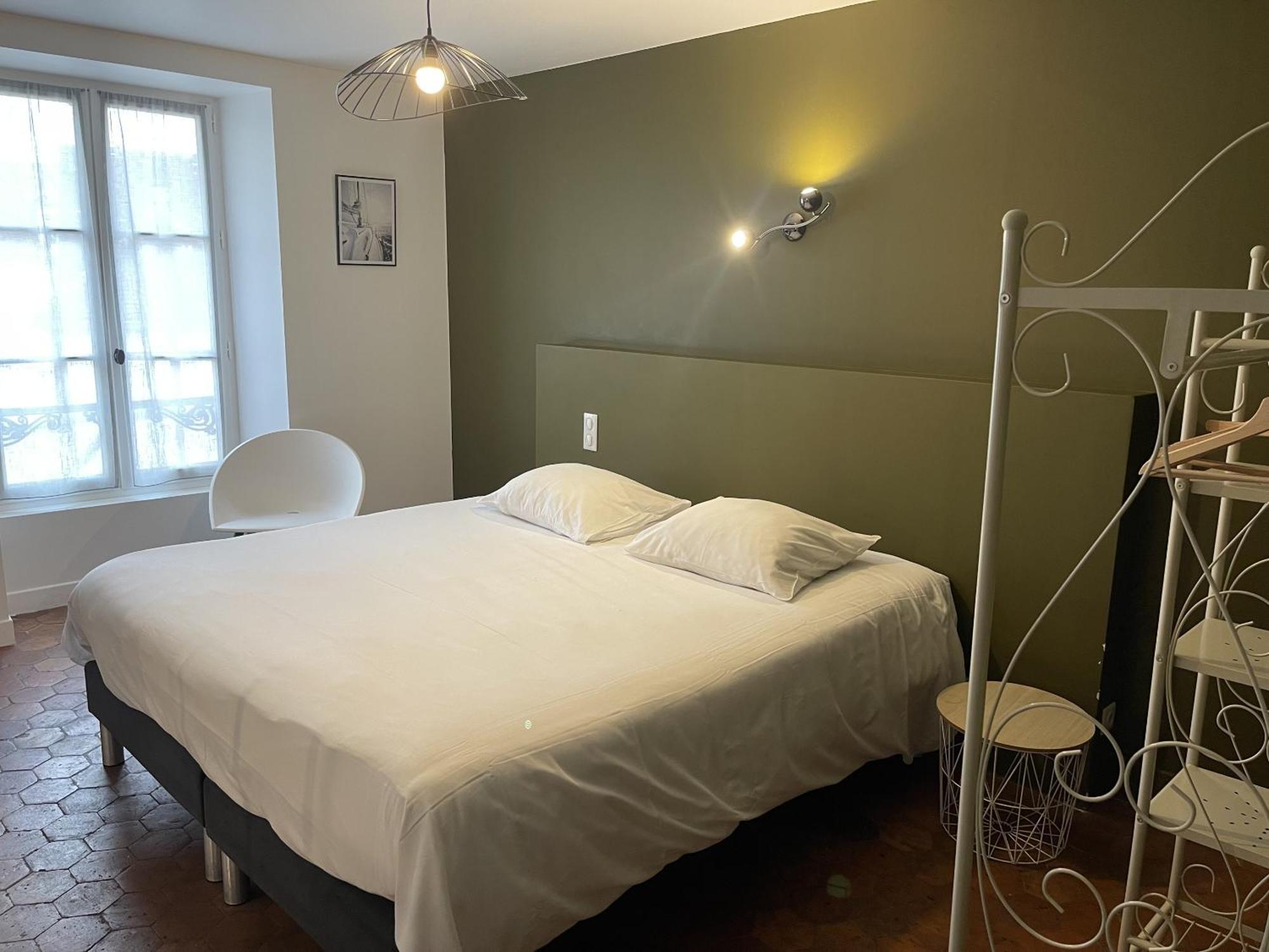 Le Pigeonnier Centre Historique Auxerre Apartment ภายนอก รูปภาพ